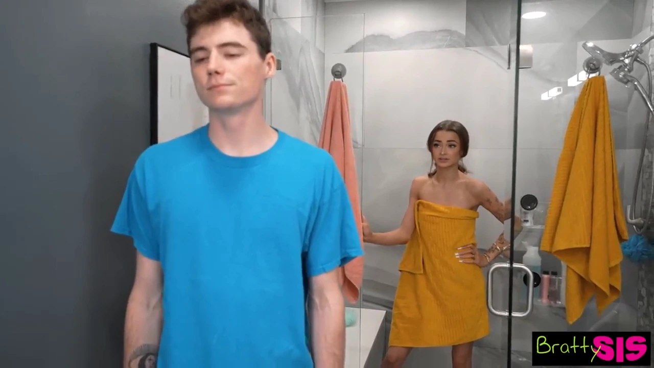 Watch Plachý, Shy anal, Lesbian shy , very shy, shy threesome videos and download Plachý, Paula Shy, Plachá holka, shy fuck movies for free!